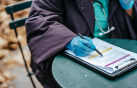 Nou voluntariat de lectura a pacients de documents mèdics